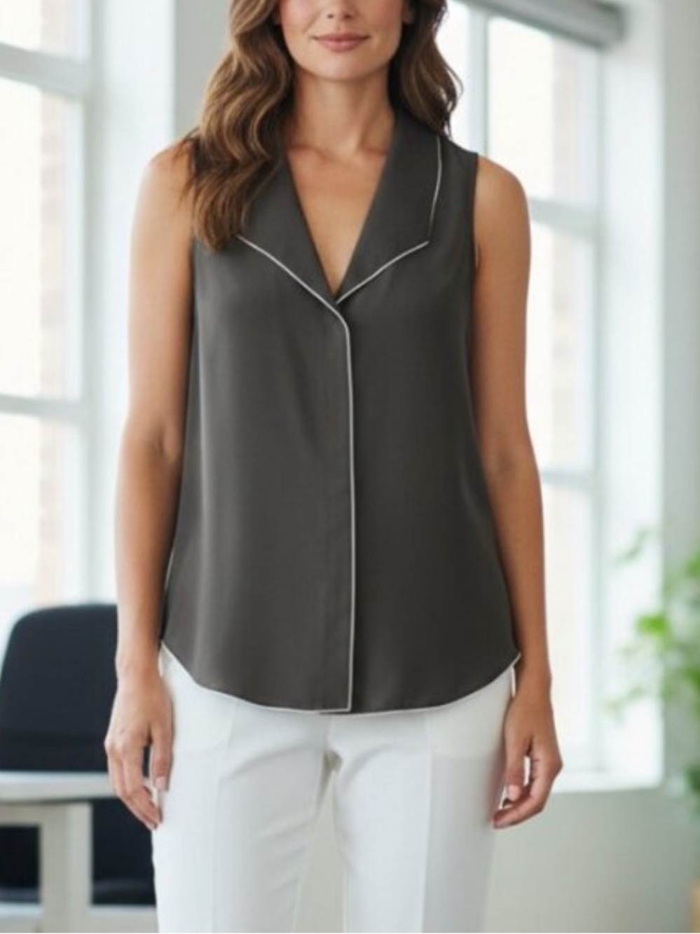 Aritzia babaton green top white pipping size XS